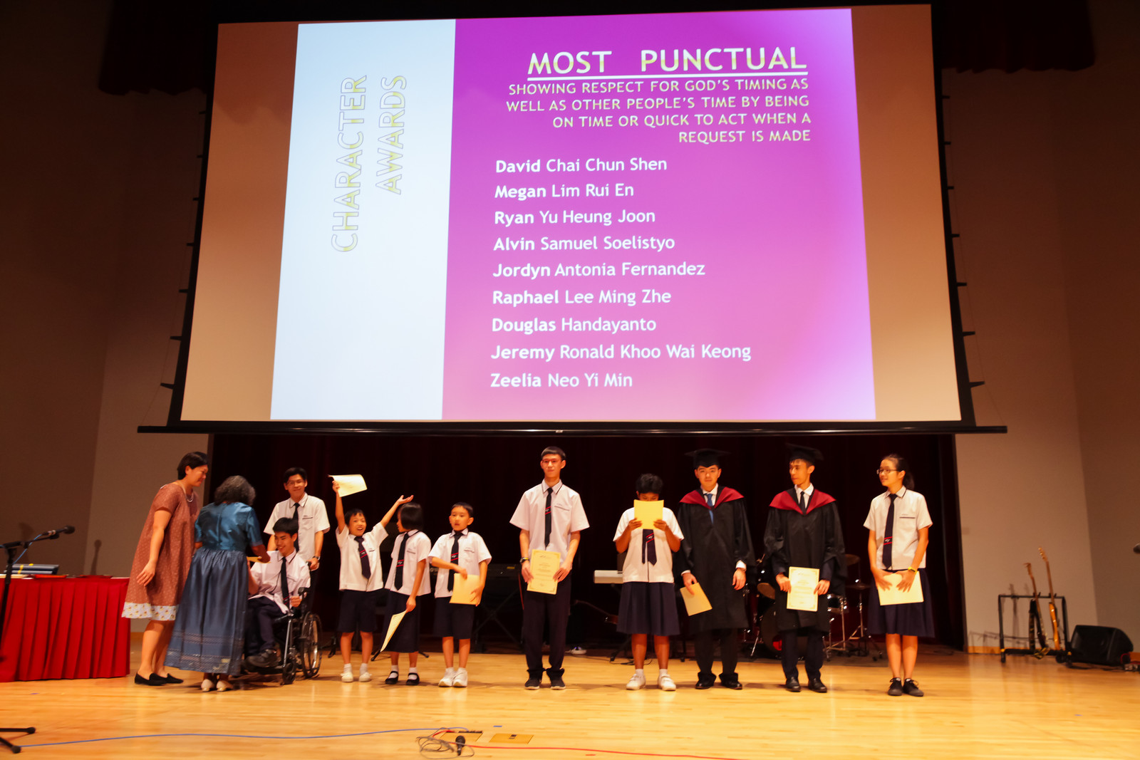 VLCS_Grad_2017_044.jpg VLCS_Grad_2017_044.jpg